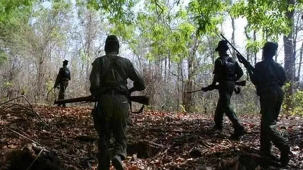 छत्तीसगढ़ के बीजापुर में सुरक्षाबलों को बड़ी कामयाबी, चार नक्‍सली ढेर; सात घायल