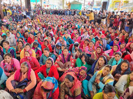 Chamoli: गैरसैंण में पहाड़ी स्वाभिमान रैली, रामलीला मैदान में जुटी लोगों की भीड़, कैबिनेट मंत्री को लेकर आक्रोश