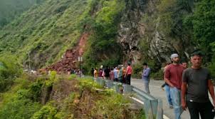 Uttarakhand Weather: नौ जिलों में भारी बारिश का रेड अलर्ट, चेतावनी रेखा के करीब पहुंचा गंगा का जलस्तर