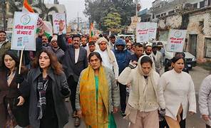 Uttarakhand: अंकिता हत्याकांड…न्याय की मांग को लेकर कांग्रेस का प्रदर्शन, यमकेश्वर विधायक के आवास का घेराव